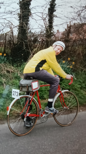 The author resplendent in his famous yellow Cag (cagoule).