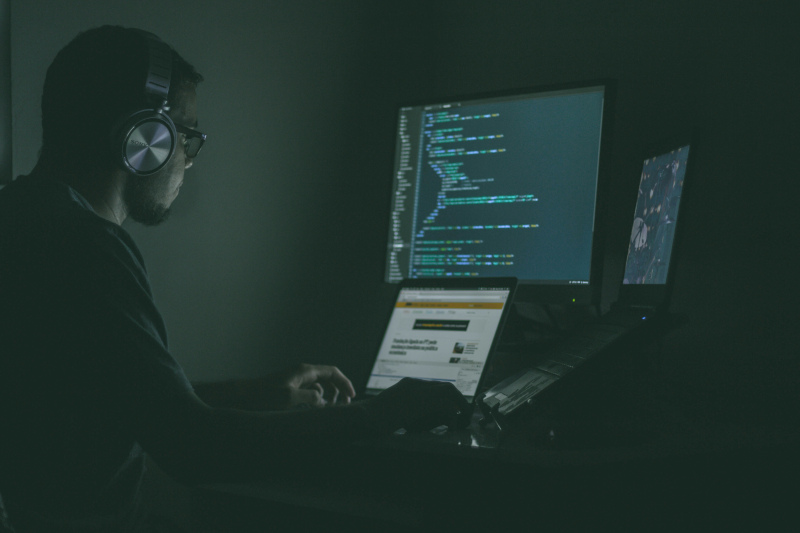 Software Development, Horizontal Slicing and Why It Sucks